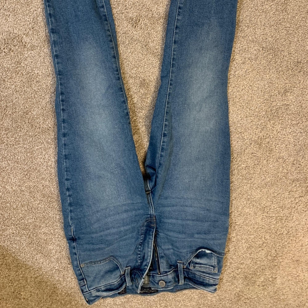 Lucky Brand distressed ankle jeans